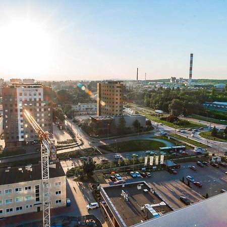 Apartament Plaza Tower 14 Pietro キェルツェ エクステリア 写真