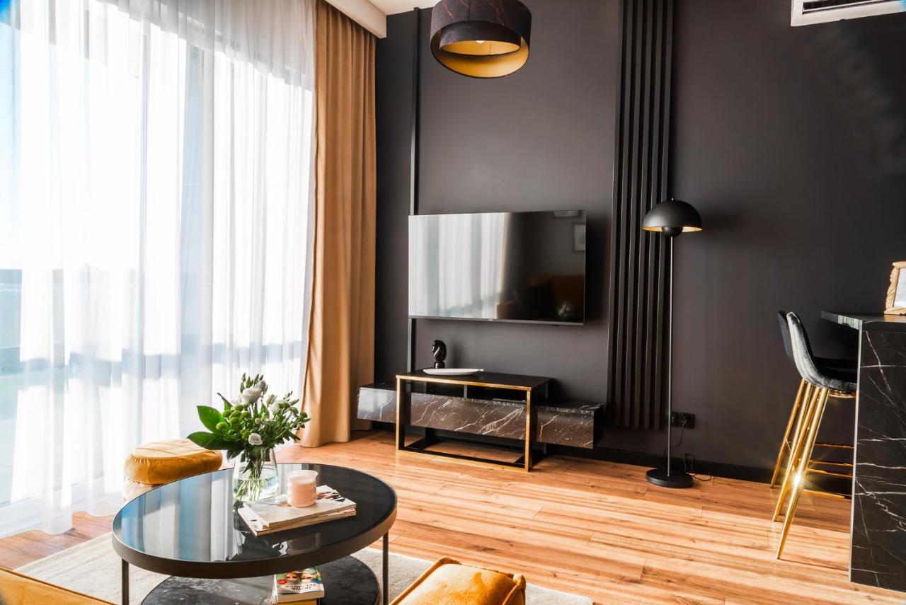 Apartament Plaza Tower 14 Pietro キェルツェ エクステリア 写真